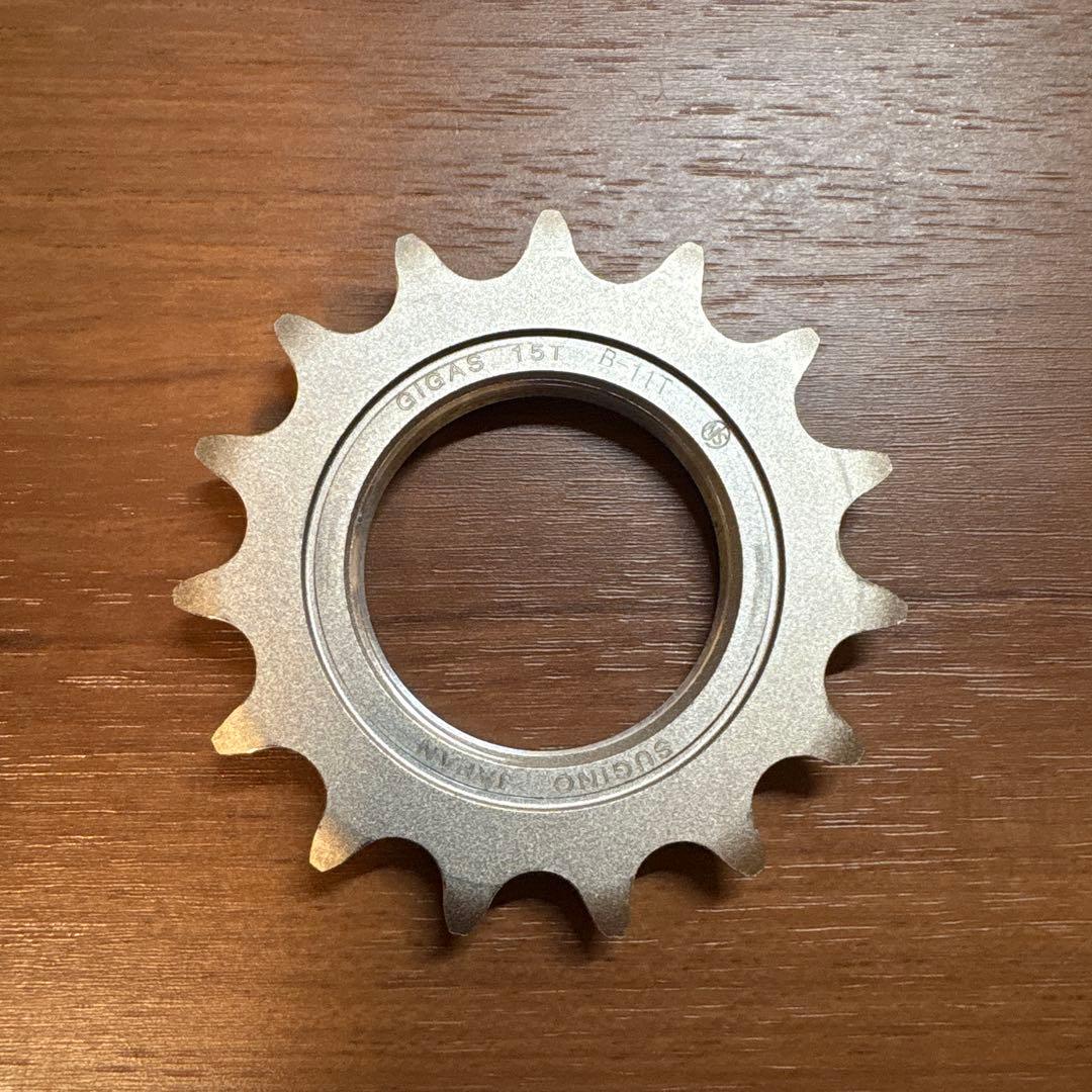 SUGINO GIGAS NJS リアスプロケット ギガス スギノ　15T