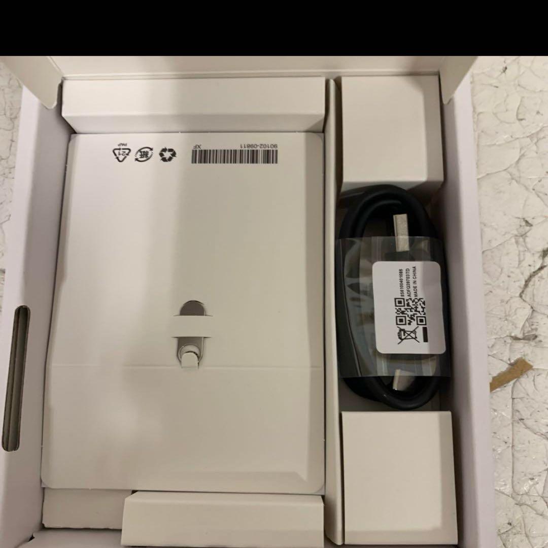 美品 Lenovo Tab M8 ( 4th Gen ) TB300FU