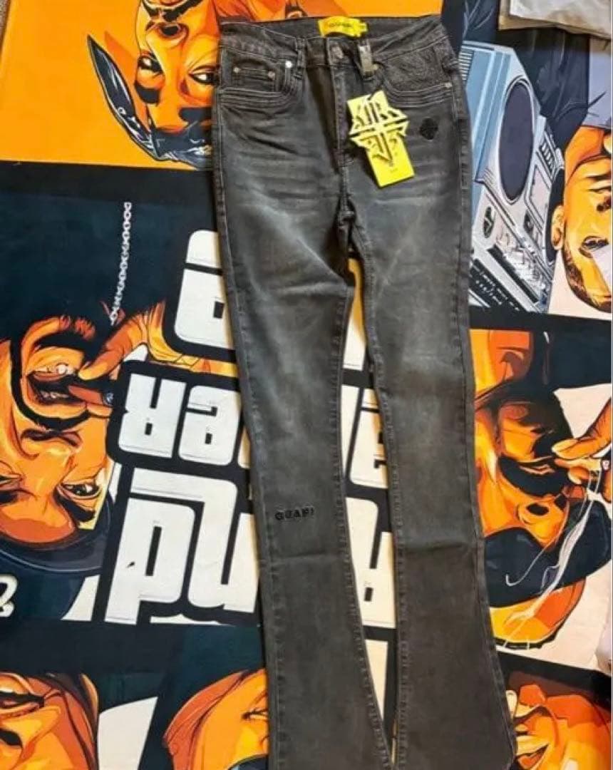 GUAPI 28 ブラックフレアデニム