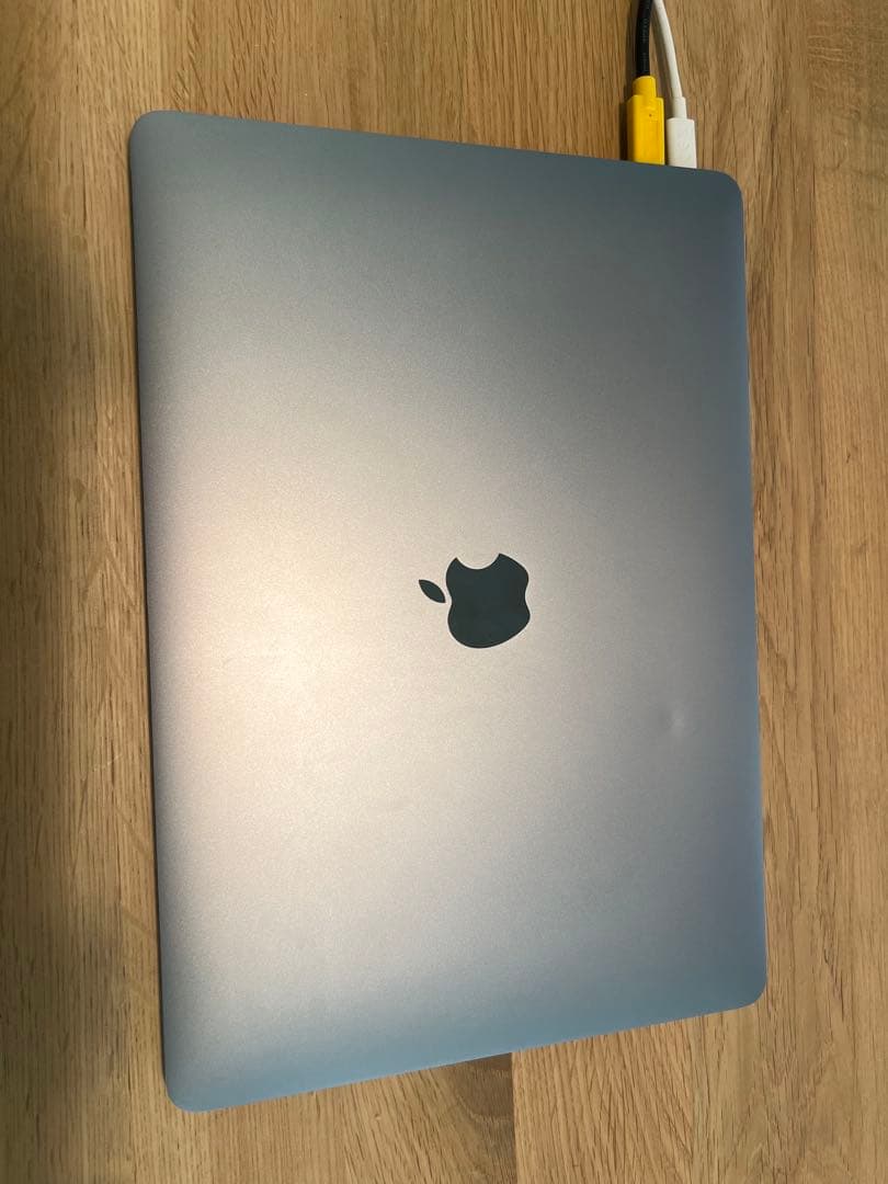 最終値下げMacBook Air 2019 13インチ256GB 充放電143回
