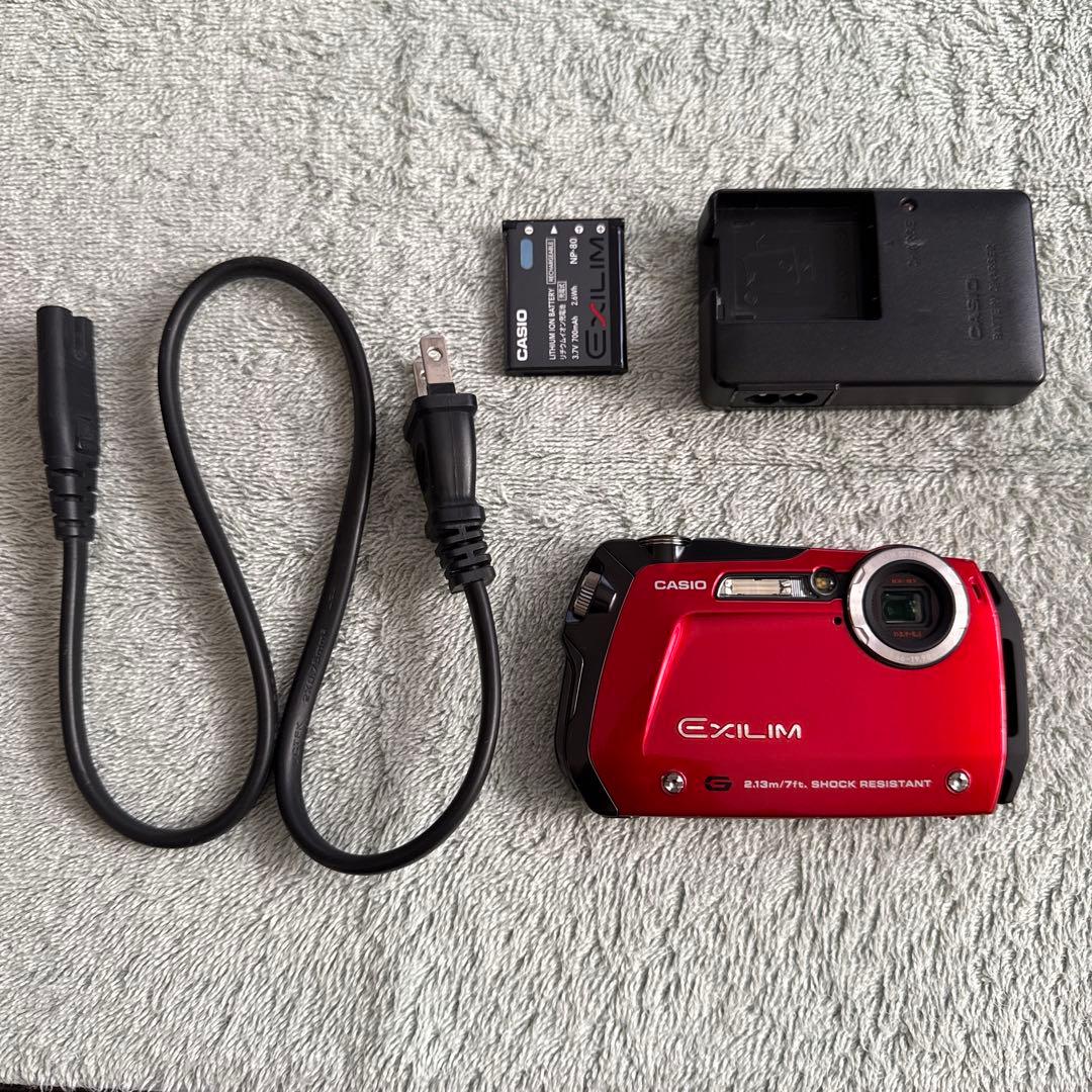 CASIO EXILIM G レッド デジタルカメラ