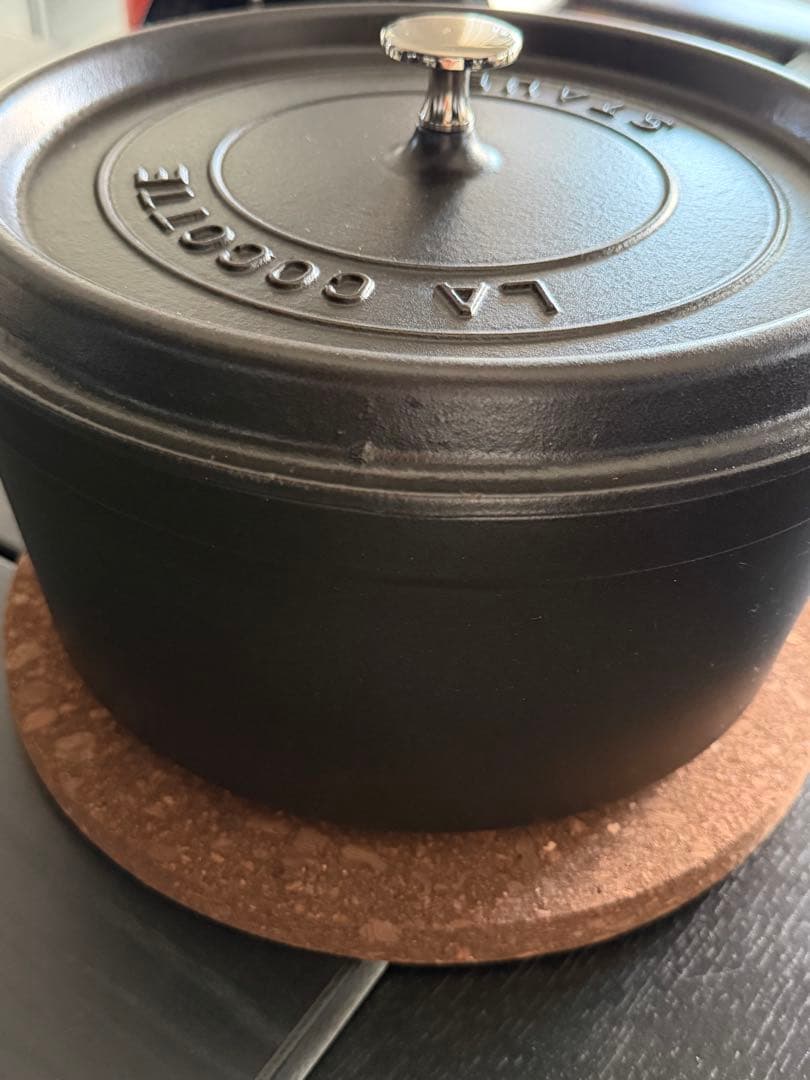 STAUB ストウブ 28cm 美品　洗浄済　定価50600円相当