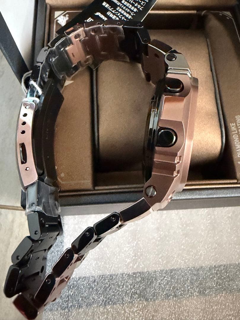 ダ*！様 フルメタル 電波ソーラーGMW-B5000TVB-1JR メンズ カモ