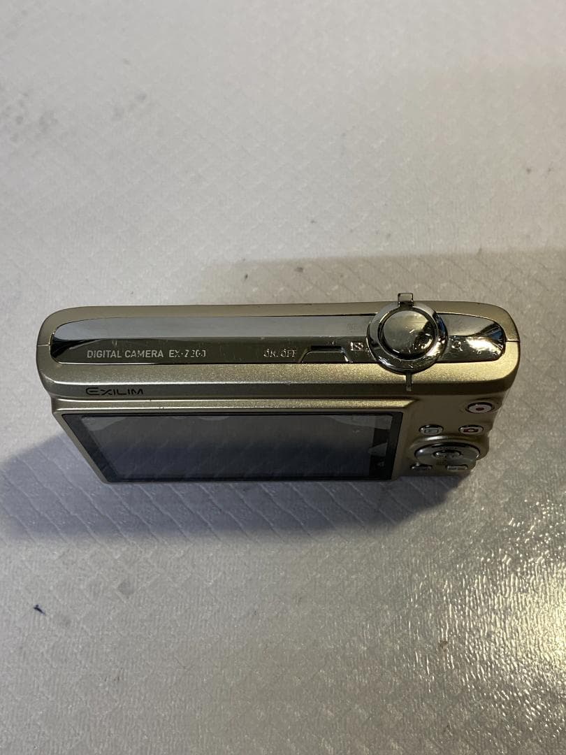 デジタルカメラ CASIO EX-Z200#804