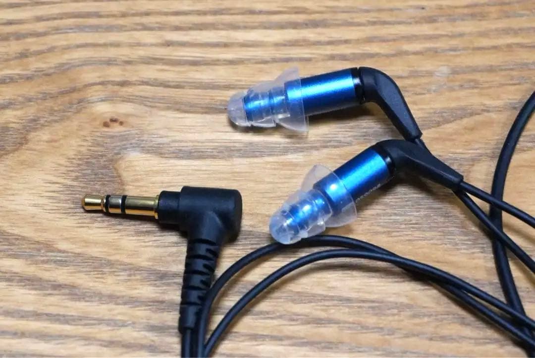 【超美品、ほぼ未使用】etymotic ER2XR +MMCX変換アダプタおまけ