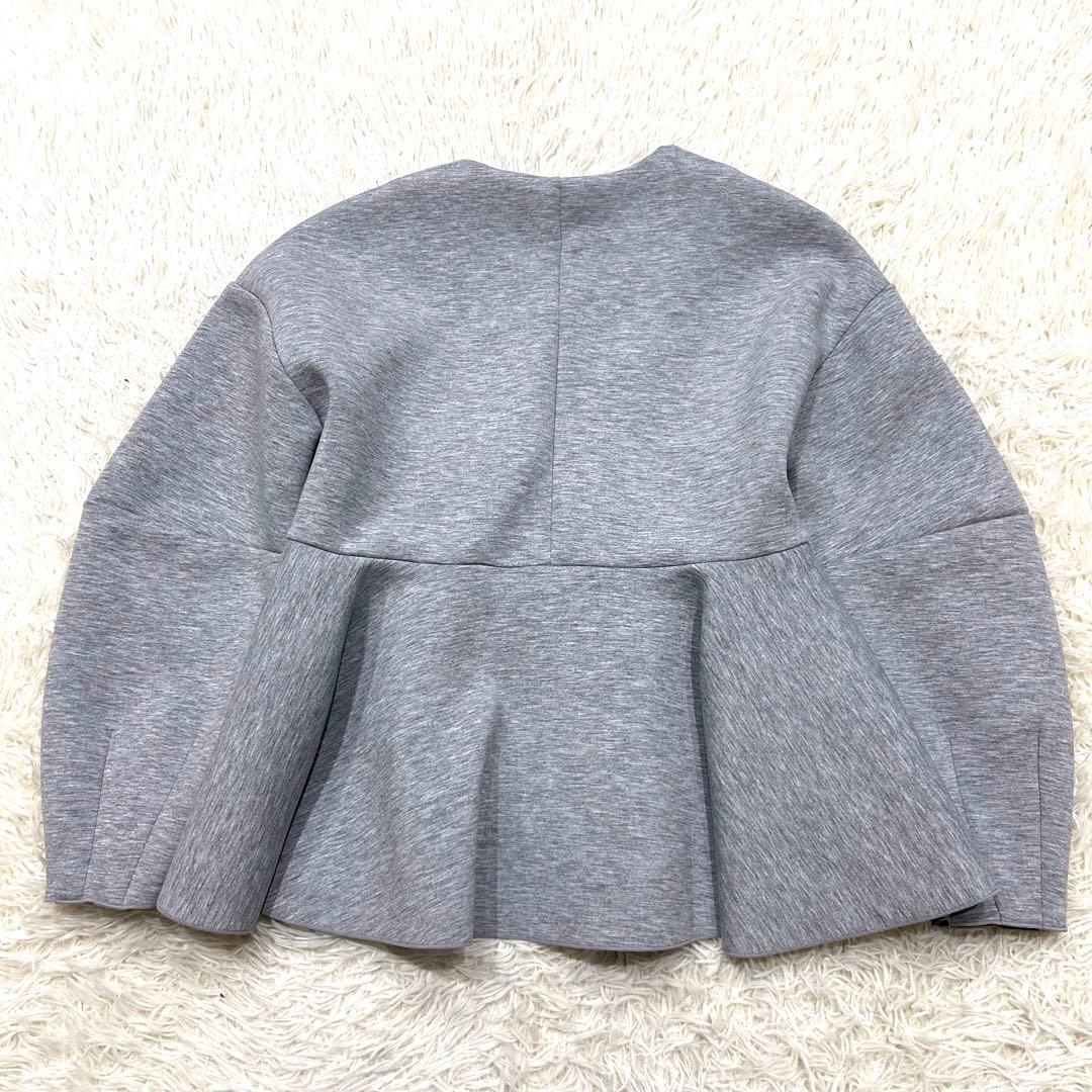 美品✨アダムエロペ＊エッグブローチ付きペプラムカーディガン 洗える 2025春夏