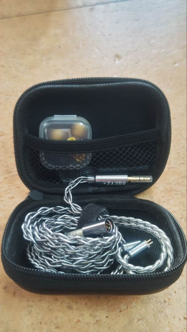 イヤホン BQEYZ Winter Ultra