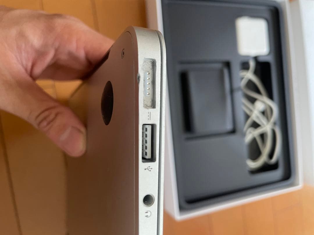 ム*テ様 MacBook Air 2015 13インチ