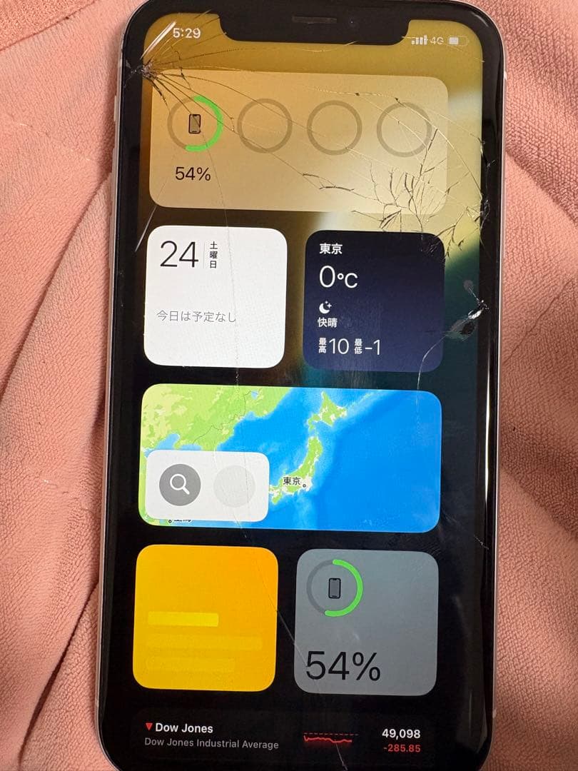 iPhone XR 128G ホワイト SiMロック解除済 ジャンク扱い