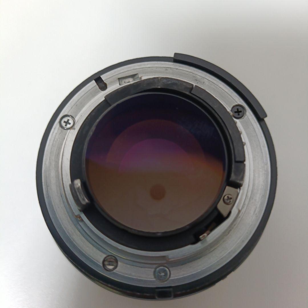 Nikon AF Nikkor 85mm f/1.8 D レンズ【フード付き】