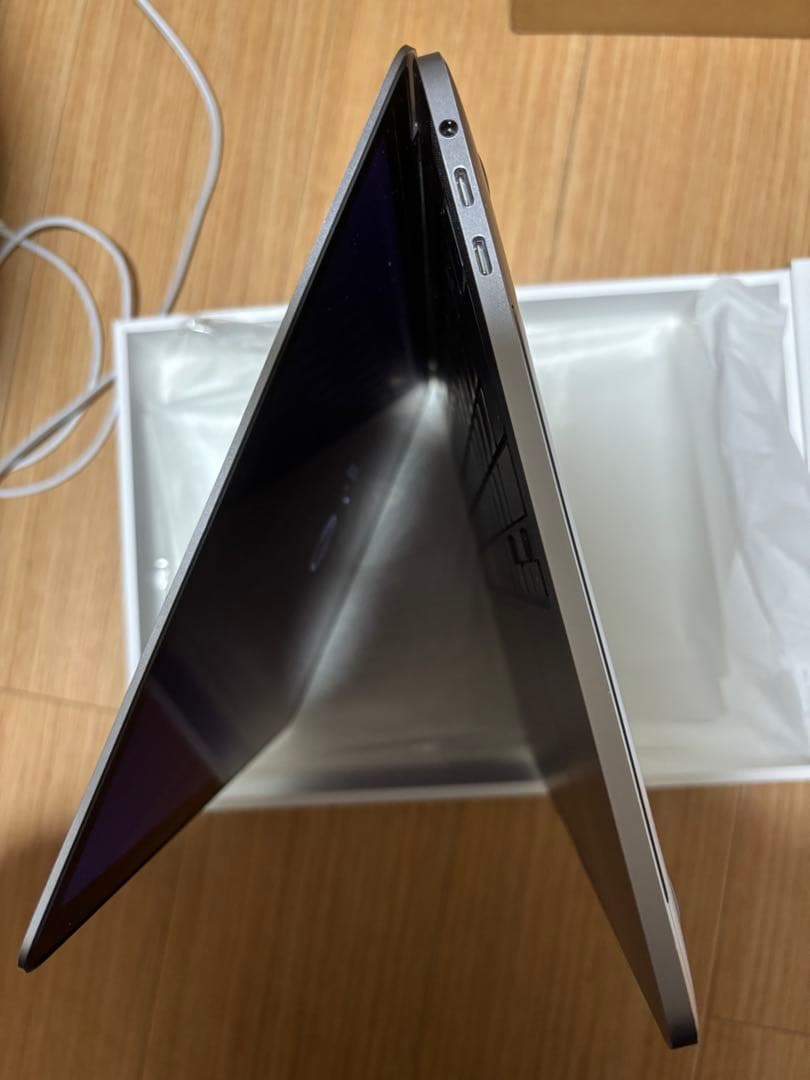 井*上様 MacBook Pro (2020, 13-inch, 1TB) 本体