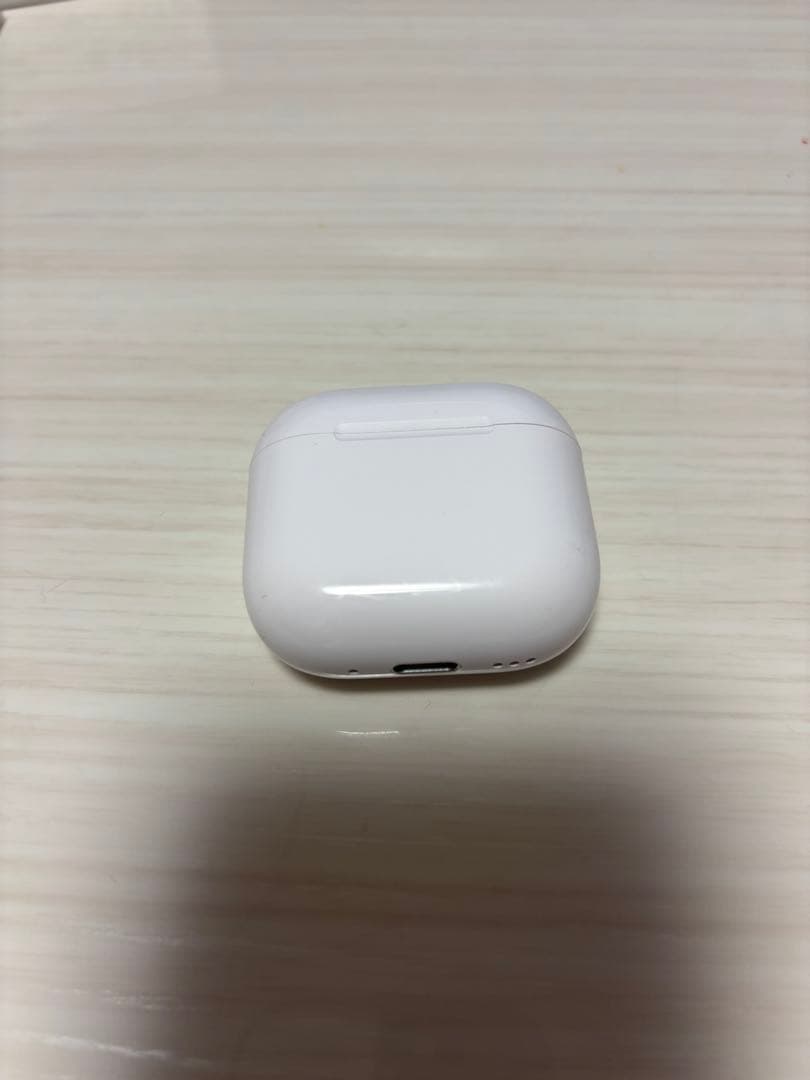 Apple AirPods 4世代　ANC搭載モデル　ノイキャン対応　本体セット