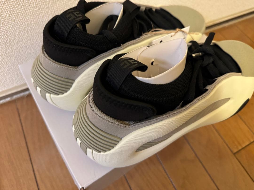 Adidas Harden Vol 8 バッシュ　バスケ