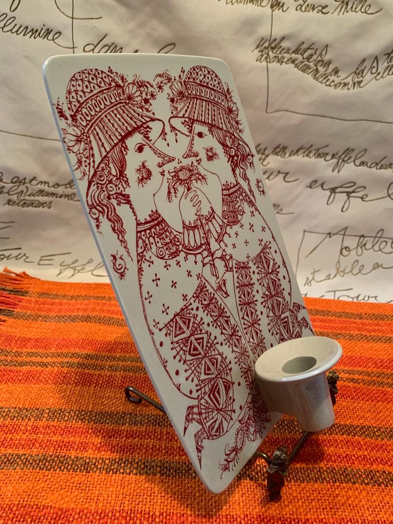 ビヨンヴィンブラッド　レアなビンテージの少女が描かれた壁掛けキャンドルスタンド！