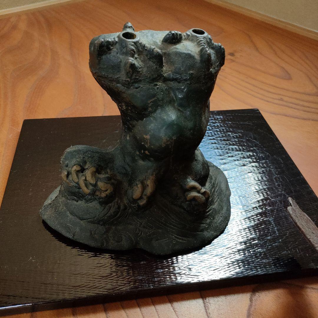 昭和レトロ　アンティーク　骨董品　台座付き！鋭い目つきの鷹の置物　金属製