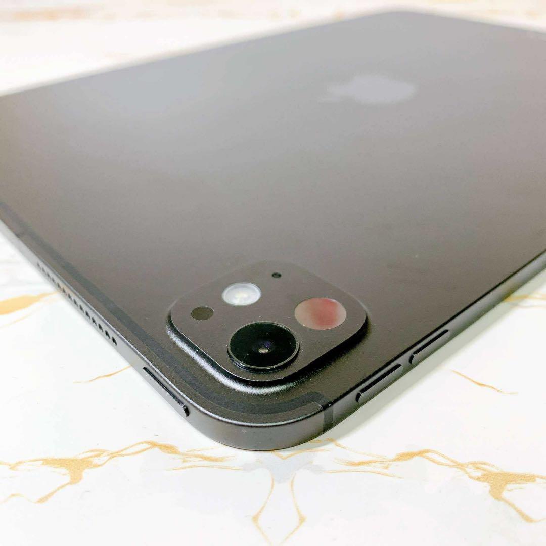 新品同様iPad Pro 11インチ M4 セルラー 256GB BT100%