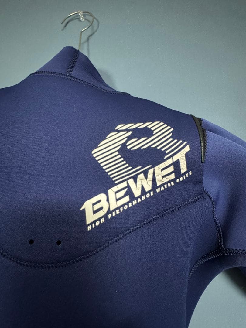 BEWET シーガル　ウェットスーツ