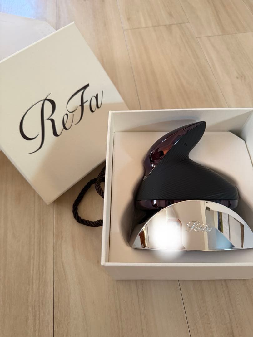 ReFa 美顔器 ブラック・シルバー 箱付き