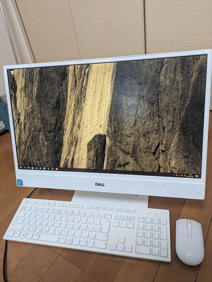 DELL デスクトップPC ホワイト キーボード・マウス付き inspiron