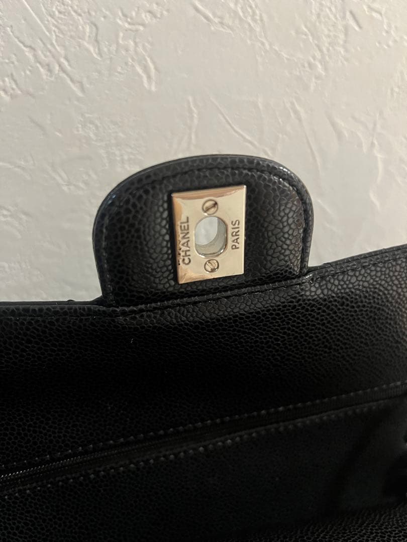 CHANEL シャネルブラックレザー ショルダーバッグ