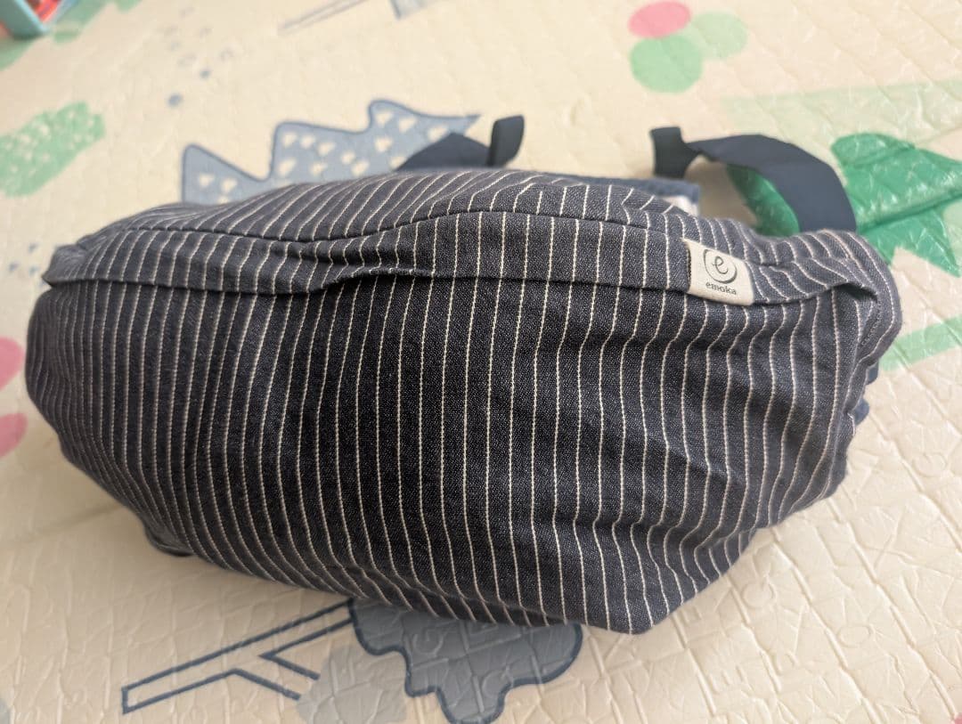 【美品】ergobaby OMNI ネイビー抱っこひも カバー付き