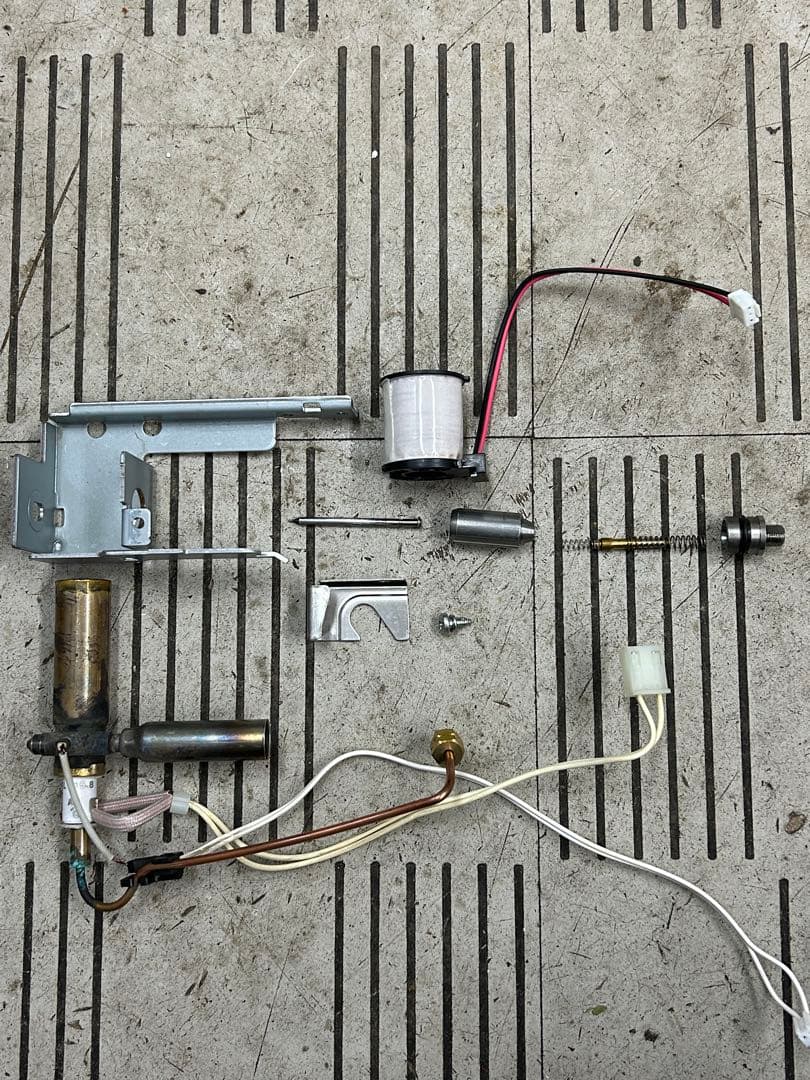 ダイニチ　ブルーヒーター　FW-3222NC 22年製　分解清掃済　完動品