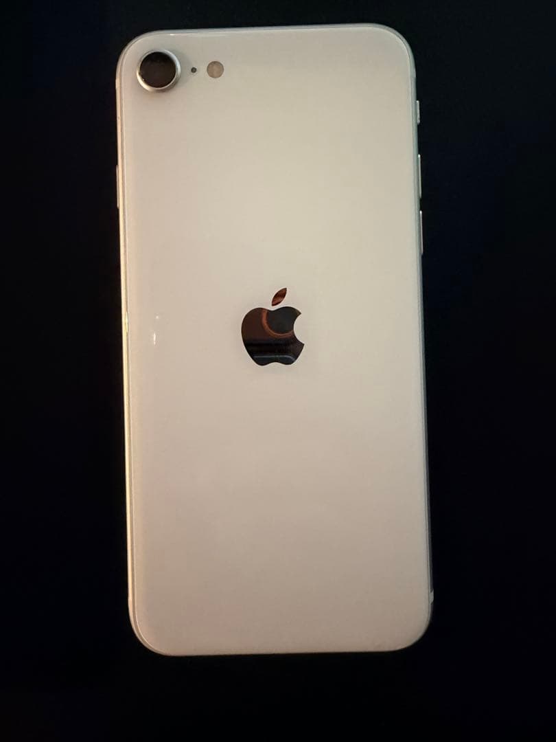 ド*ん様 【美品】iphone 第二世代 64GB se2