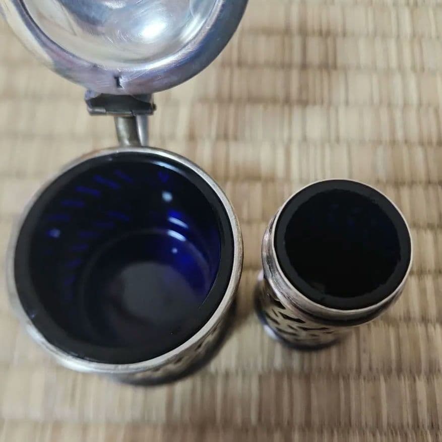 アンティーク　シルバー　ミニ調味料入れ　銀製　スターリングシルバー