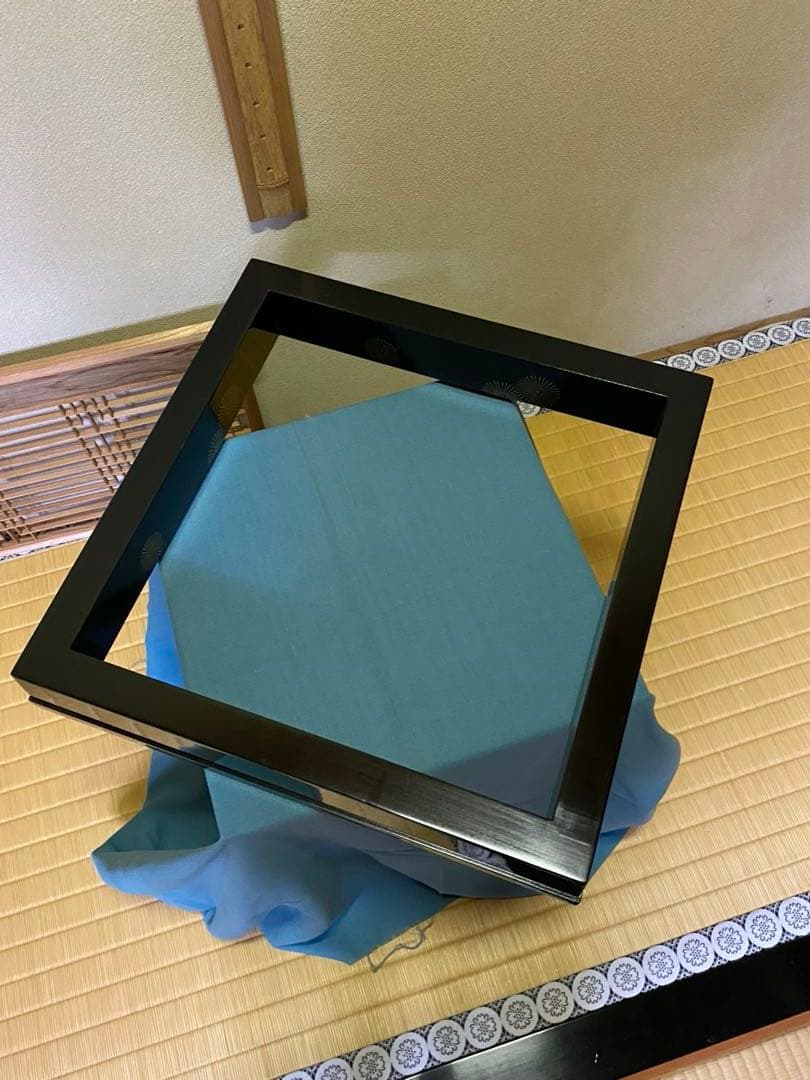 茶道具/炉縁 紋唐松蒔絵　漆塗