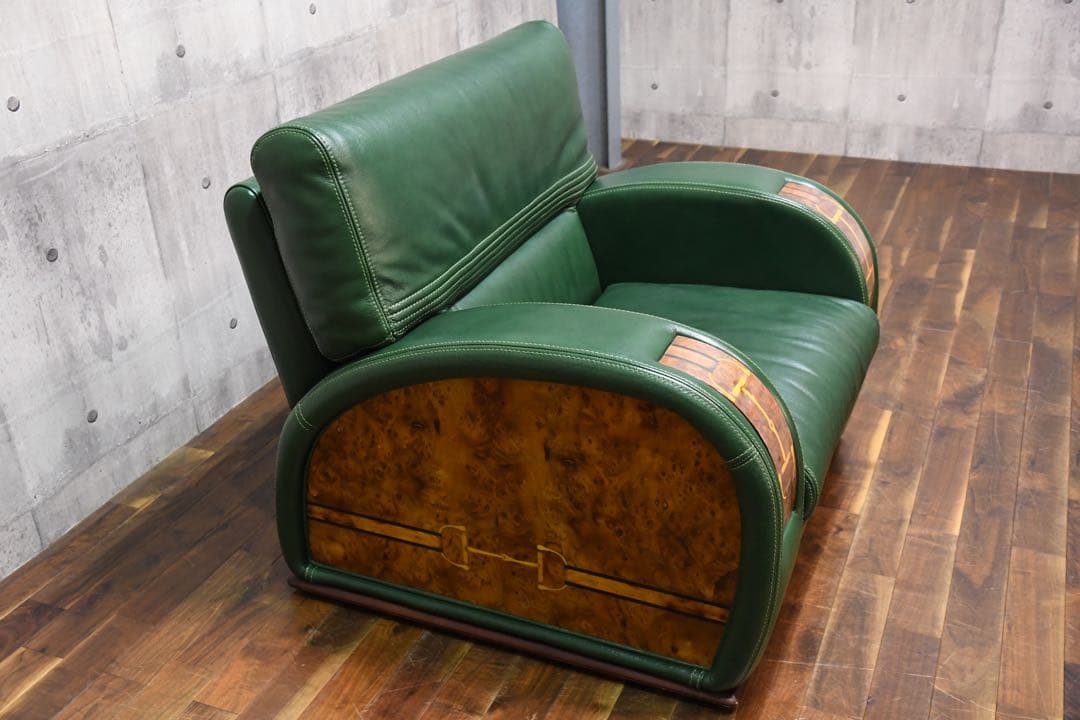 DCC12 フォルミタリア パオロ グッチ 象嵌細工　レザー　1人掛けソファ