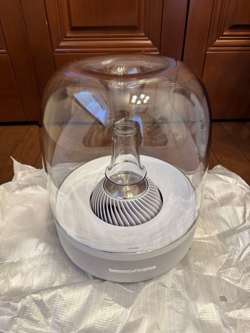 ハーマンカードン オーラプラス Harman Kardon AURAPLUS 白