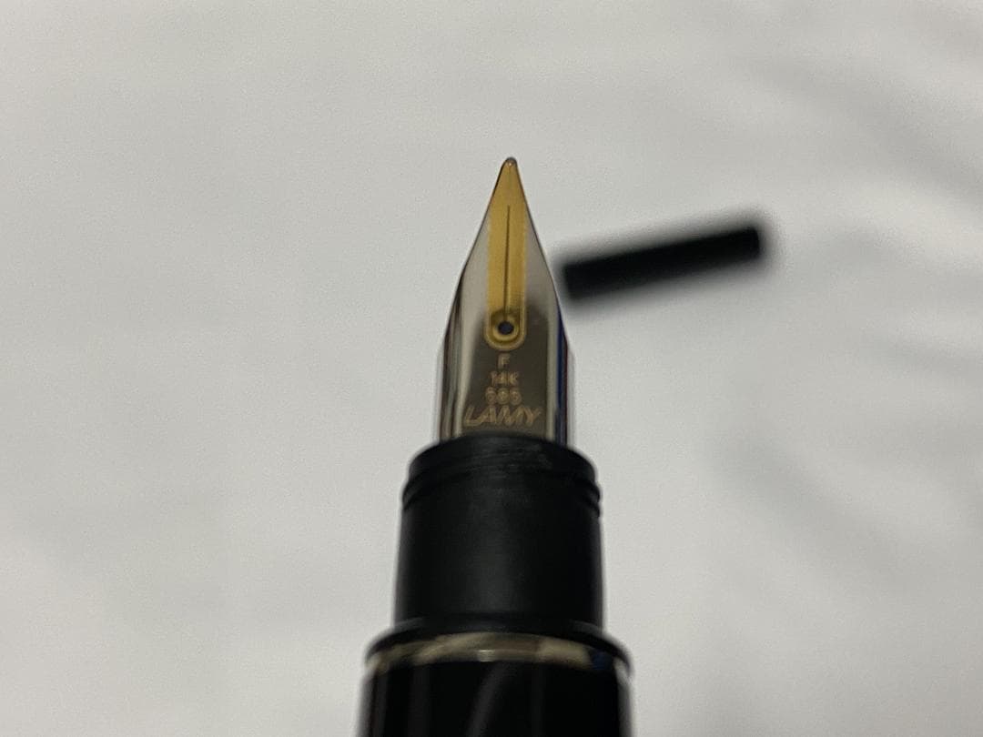 希少 LAMY 万年筆 アクセント エイトリング 14K ペン先F