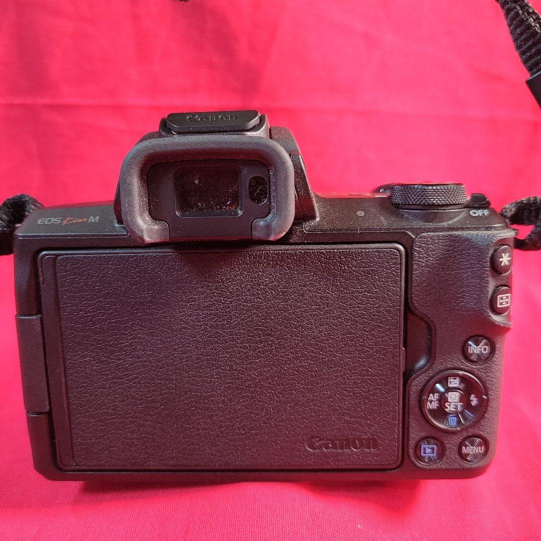キヤノン Canon ミラーレス　美品　一眼カメラ　EOS Kiss M　動作品