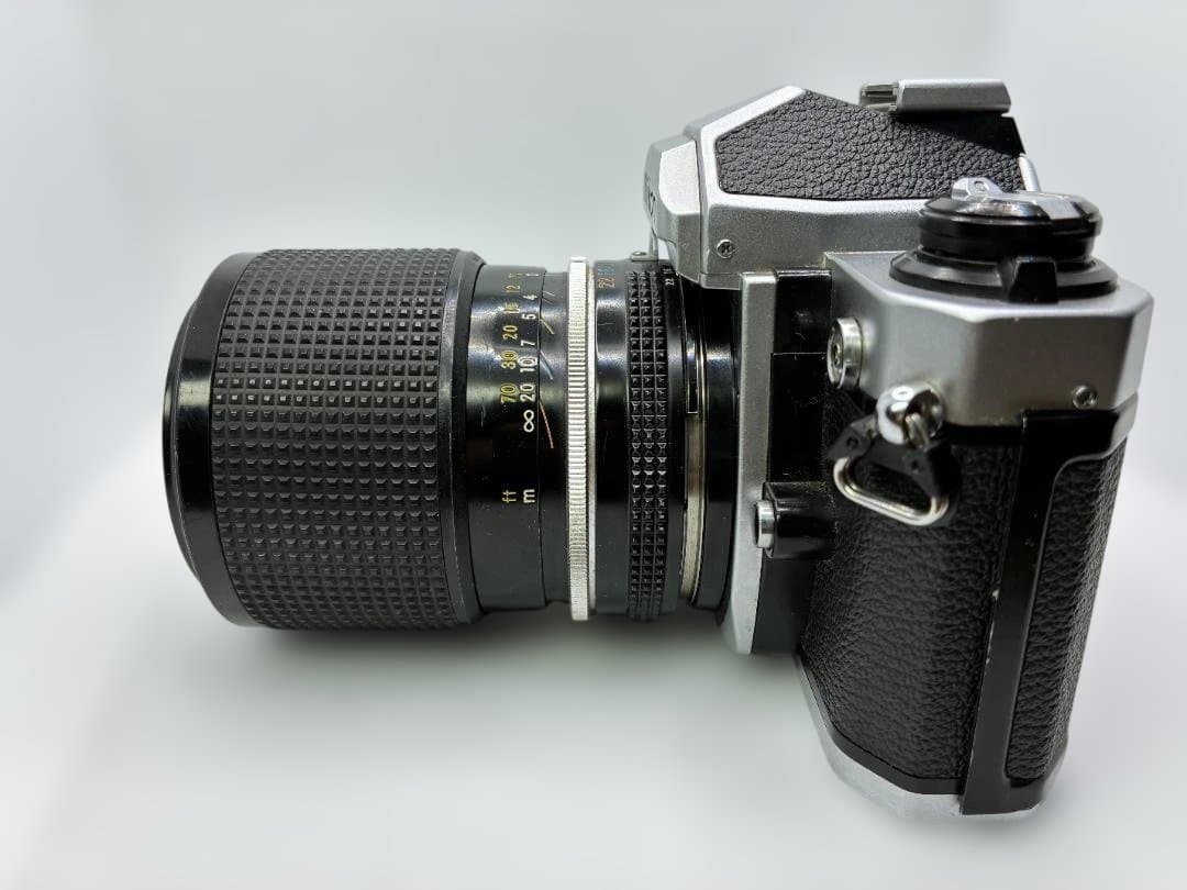 Nikon New FM2 silver 前期ハニカムシャッター幕+ズームレンズ