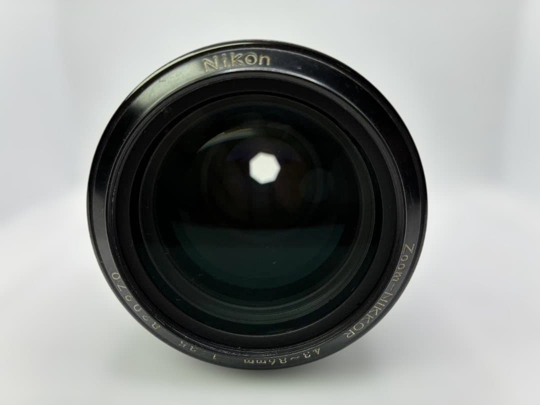 Nikon New FM2 silver 前期ハニカムシャッター幕+ズームレンズ