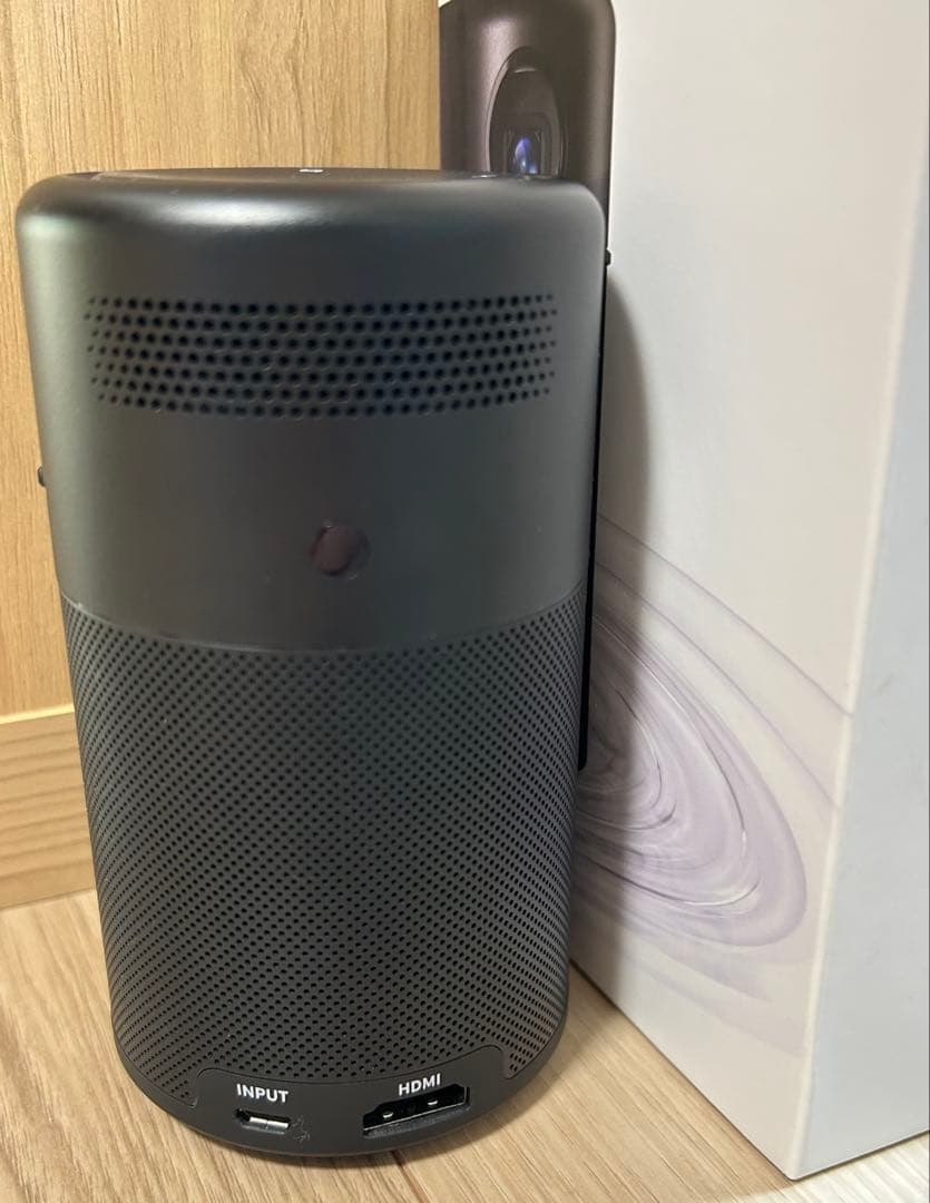 NEBULA Capsule ポータブルプロジェクター