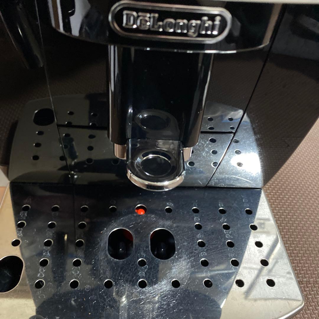 デロンギ マグニフィカS コンパクト全自動コーヒーマシン