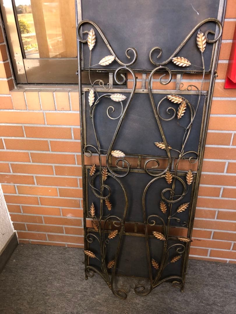 アイアンラック　アイアンスタンド　飾り棚　ディスプレイラック　アンティーク調