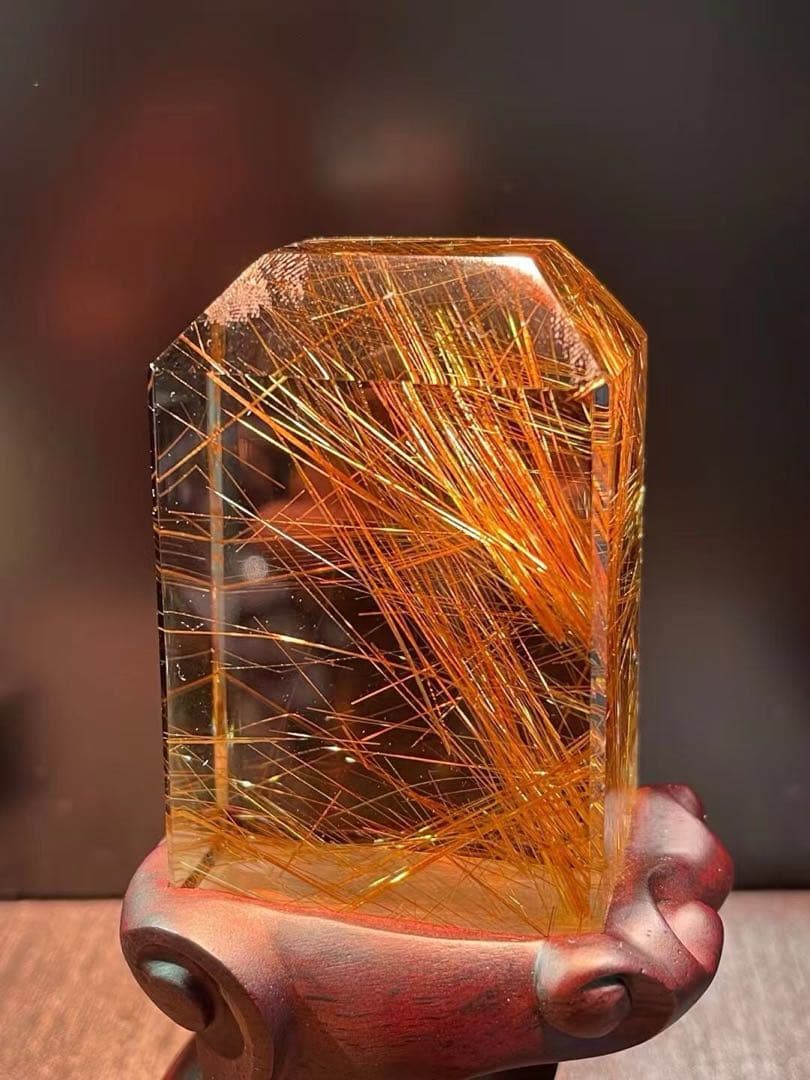 ⭐︎天然銅色ゴールドルチルクオーツ 置物 258.9g