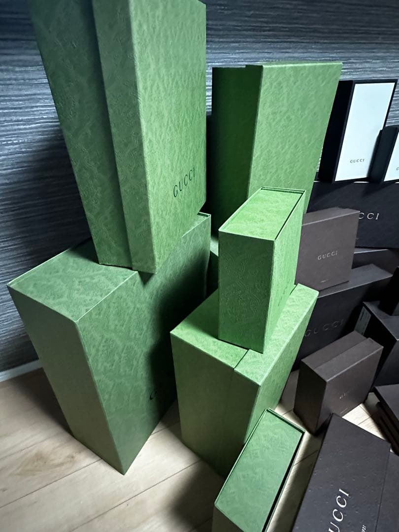 GUCCI グッチ 空箱 ギフトボックス 紙袋 ショップ袋 保存袋 付属品