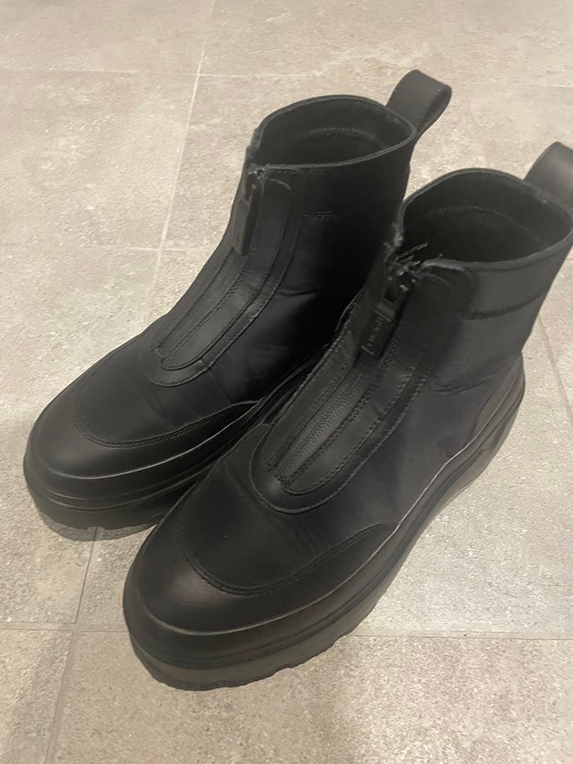 HUNTER エクスプローラー アンクル ジップ フラットフォームブーツ