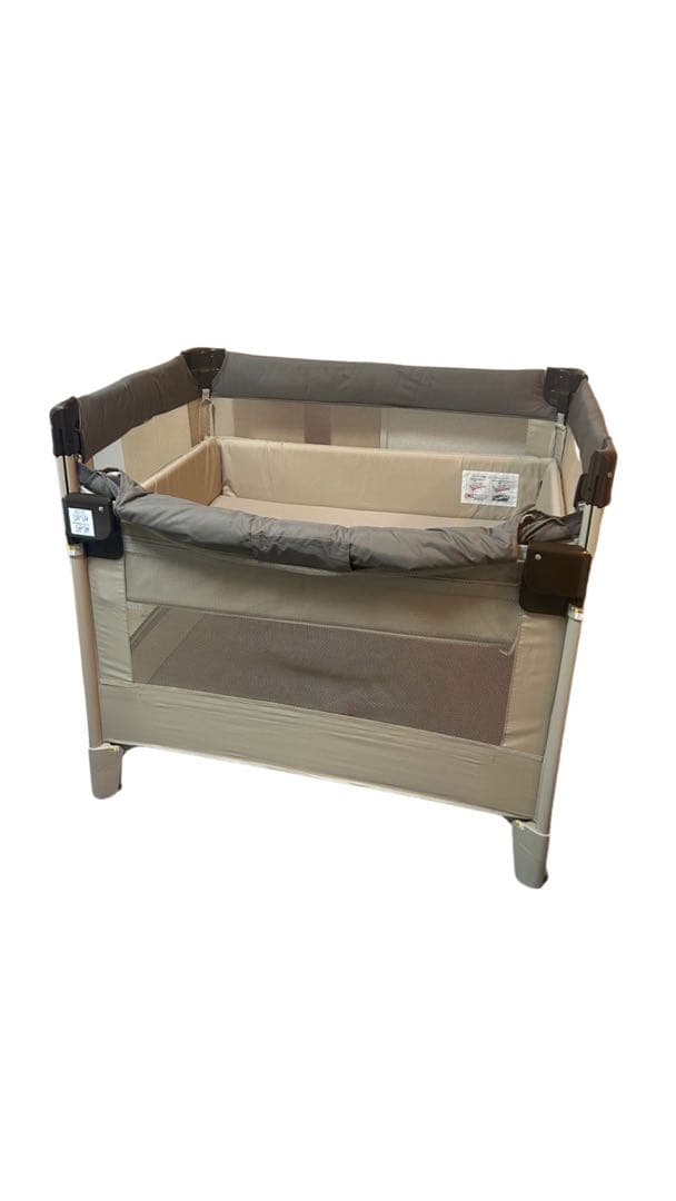 【送料無料】Aprica ベビーベッド　ココネルエアープラス