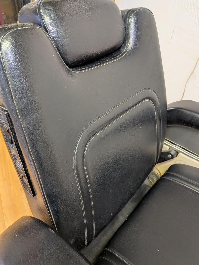 希少！タカラベルモント PROSTAFF 879 バーバーチェア