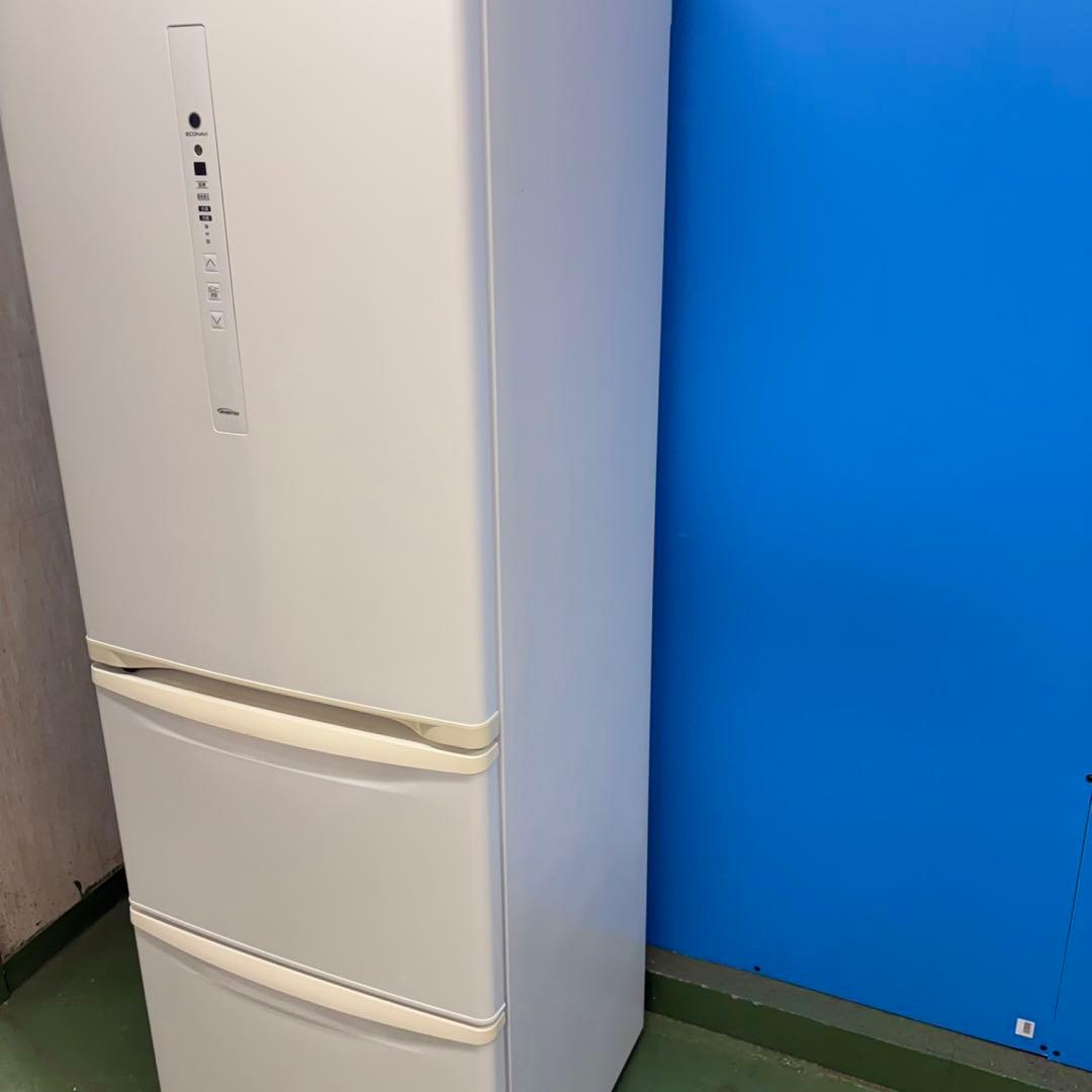 700 大型冷蔵庫　一人暮らし〜四人暮らし　自動製氷機　左開き　半年保証　美品