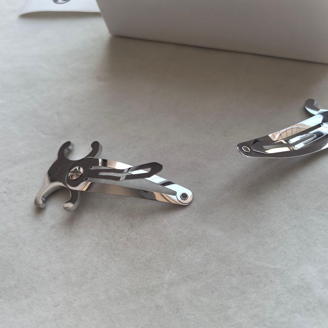 トリオンフ スナップ ヘアクリップ 2セット シルバー