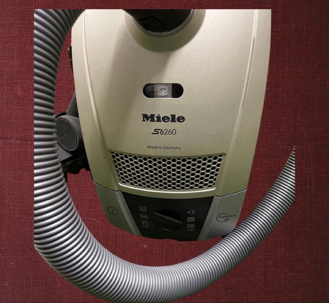 Miele S6260 キャニスター掃除機 本体