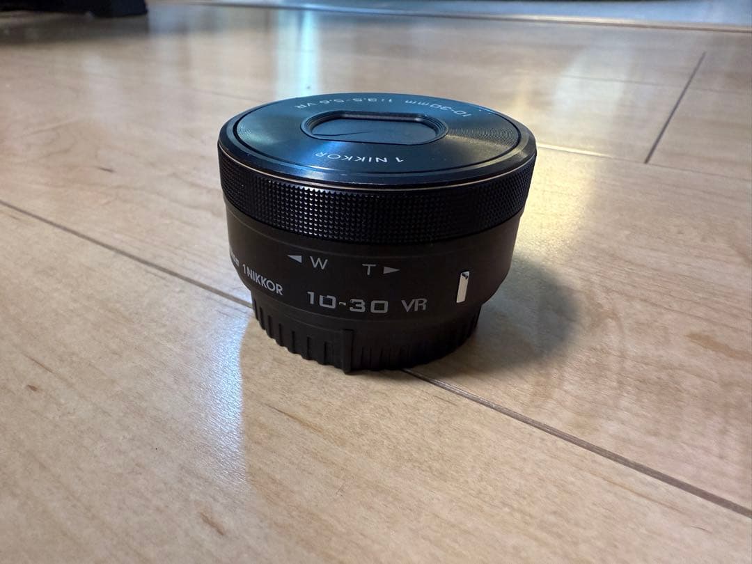 【美品】Nikon 1 J5 ダブルズームレンズキット +レンズ等