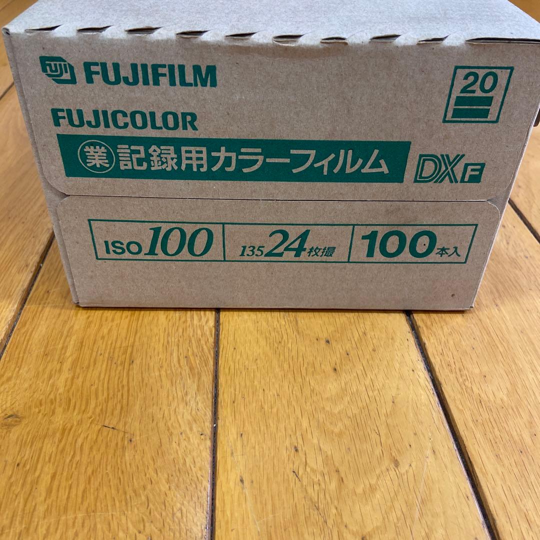 【新春SALE】FUJIFILM ISO100 フィルム 24枚×100本