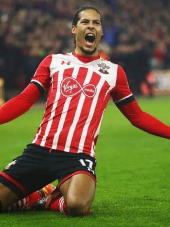 サウサンプトンFC ユニフォーム　吉田麻也　アンダーアーマー