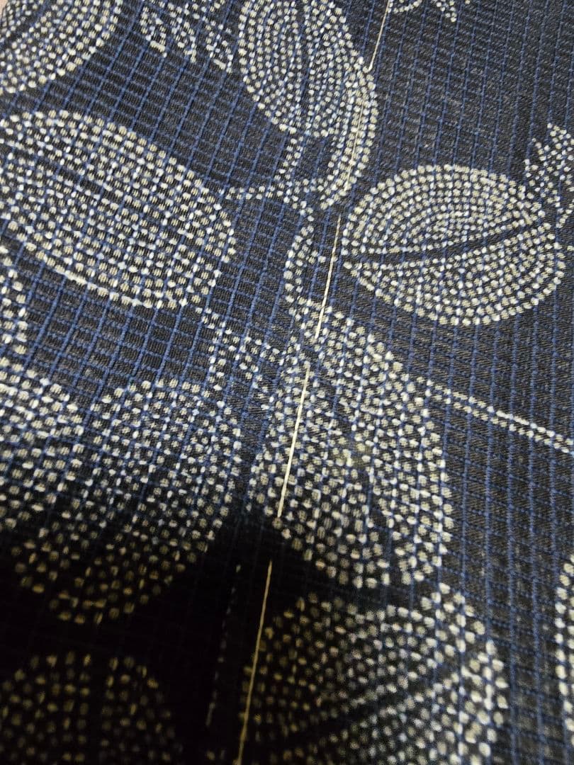 本日最終、値下げ済み。来年用に。日本橋竺仙 萩柄絹紅梅 仕立済、しつけ付き新品